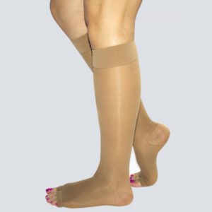 TOBIMEDIA NO-VARIX MEDIANA COMPRESIÓN (15-20mmHg) PUNTA DESNUDA
